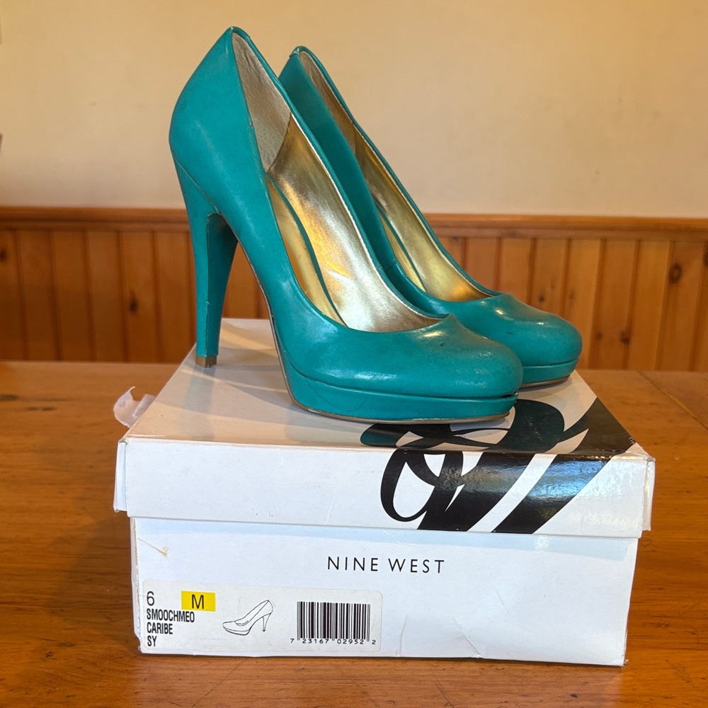 Nine West Turquoise Heels